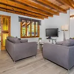 La Punta Villa